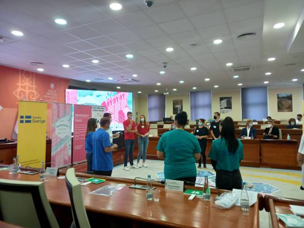 Mladi Mostarci učestvovali u Švedskoj igri demokracije
